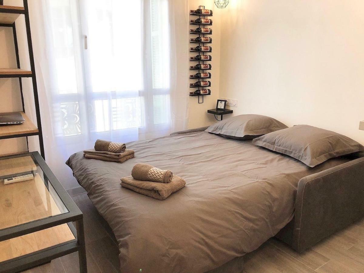Nice Centre Flat - Modern, Quiet And Brand New Екстериор снимка